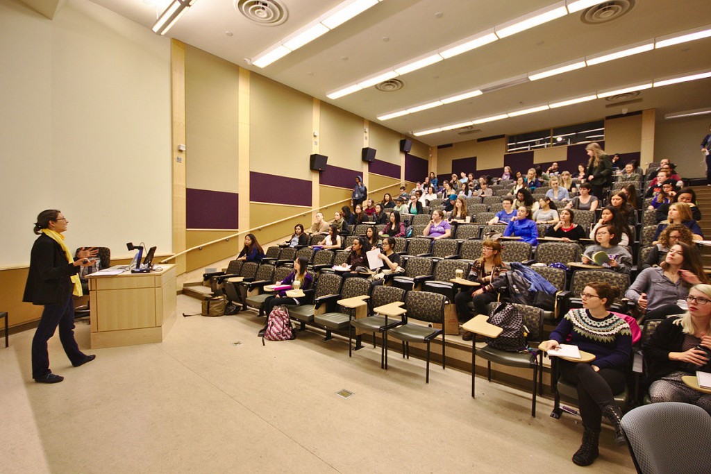Photo By Global Feminist Art class at University of Washington, 2015-04-23 03 - File:Class at University