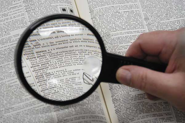 dictionary_magnify03_9410