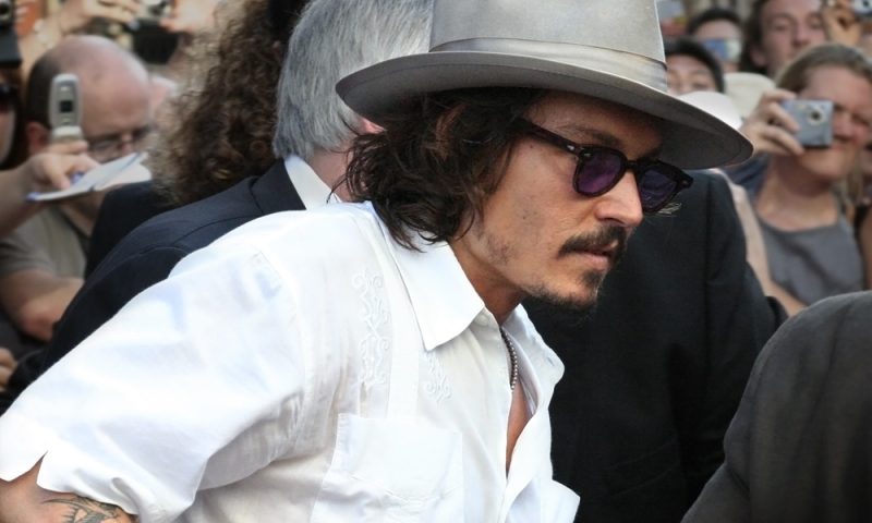 英語脳メルマガ 第02480号 Johnny Depp Tops The List Of Top 10 Most Overpaid Actors Of 2015 の意味は?