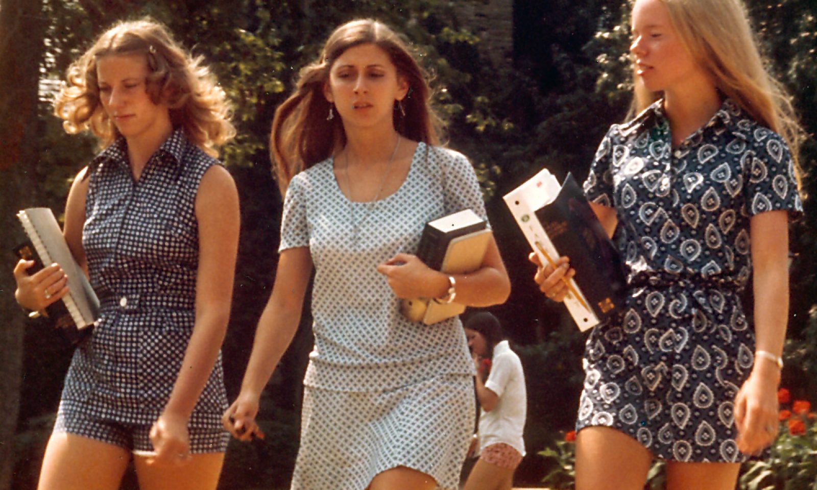 英語脳メルマガ 第 1号 I Am Honored To Be With You Today At Your Commencement From One Of The の意味は 英語脳ネット