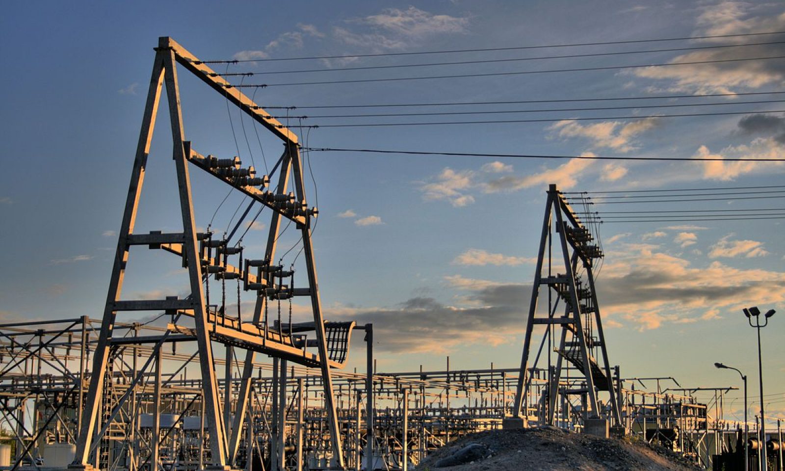 英語脳メルマガ 第号 Japan S Power Utilities Will Lose Their Monopoly Over Electricity On Friday の意味は 英語脳ネット 英語脳メルマガ 第号 Japan S Power Utilities Will Lose Their Monopoly Over Electricity On Friday の意味は 英語脳ネット