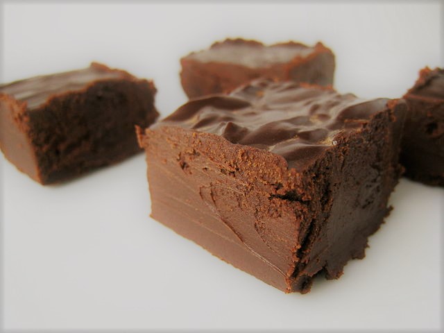 https://commons.wikimedia.org/wiki/File:Vegan_Chocolate_Fudge.jpg